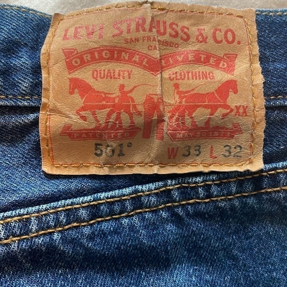 Levi's 501 Cotton Jean Cutoffs - Picture 3 of 9